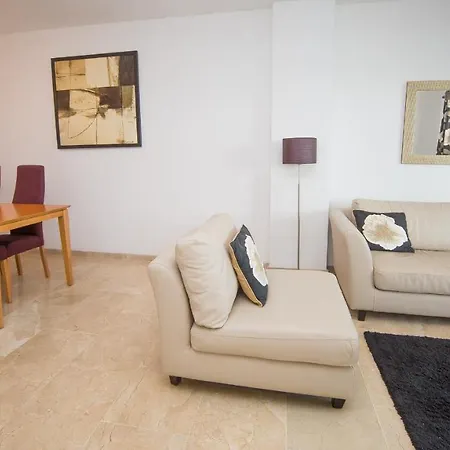Apartamento Marina Real 114 *
